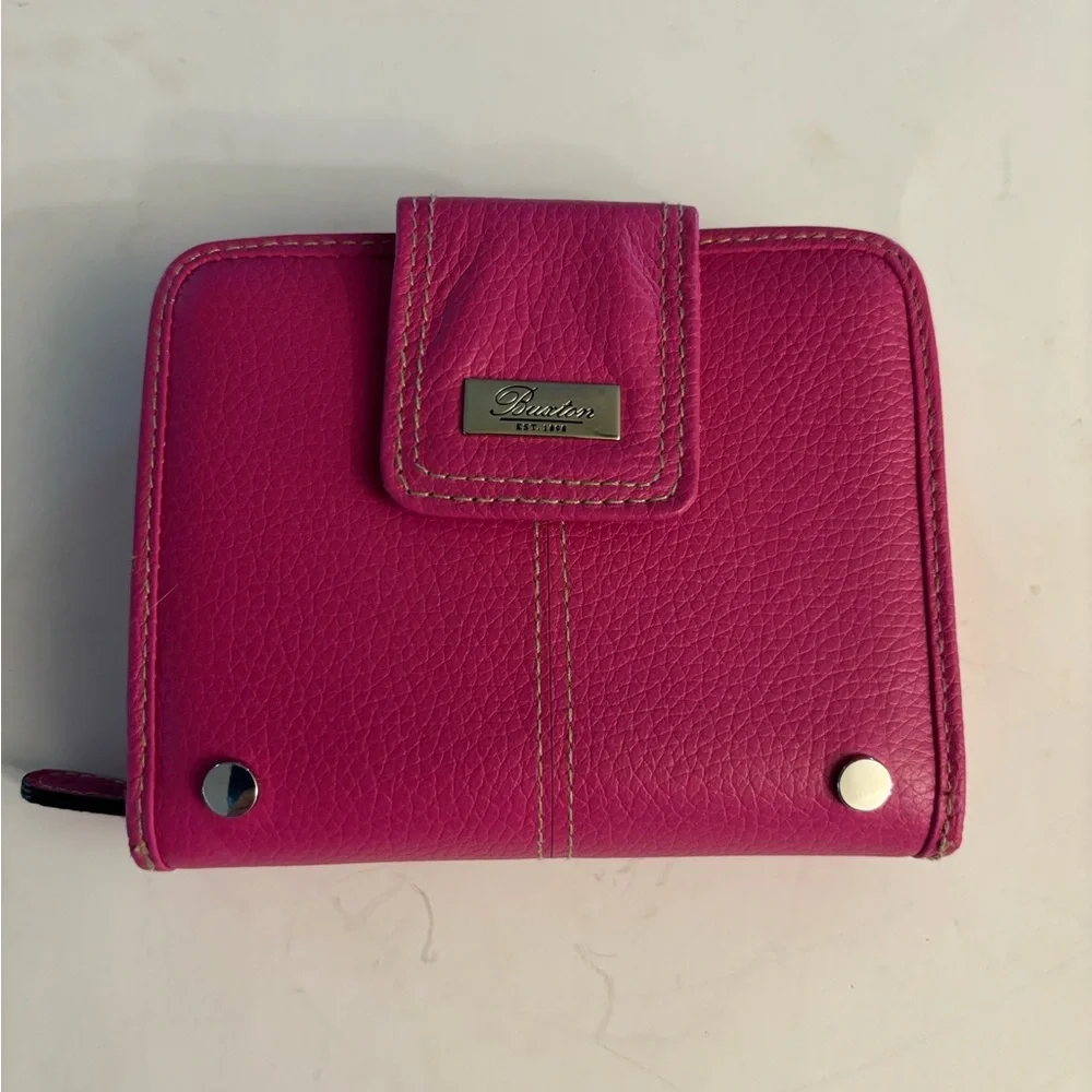 Pink Buxton Women's Wallet NWOT - Picture 1 of 9